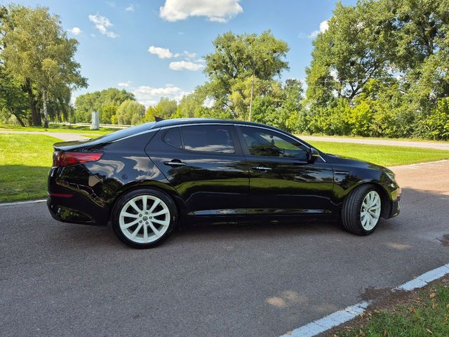Kia K5 - фото 4