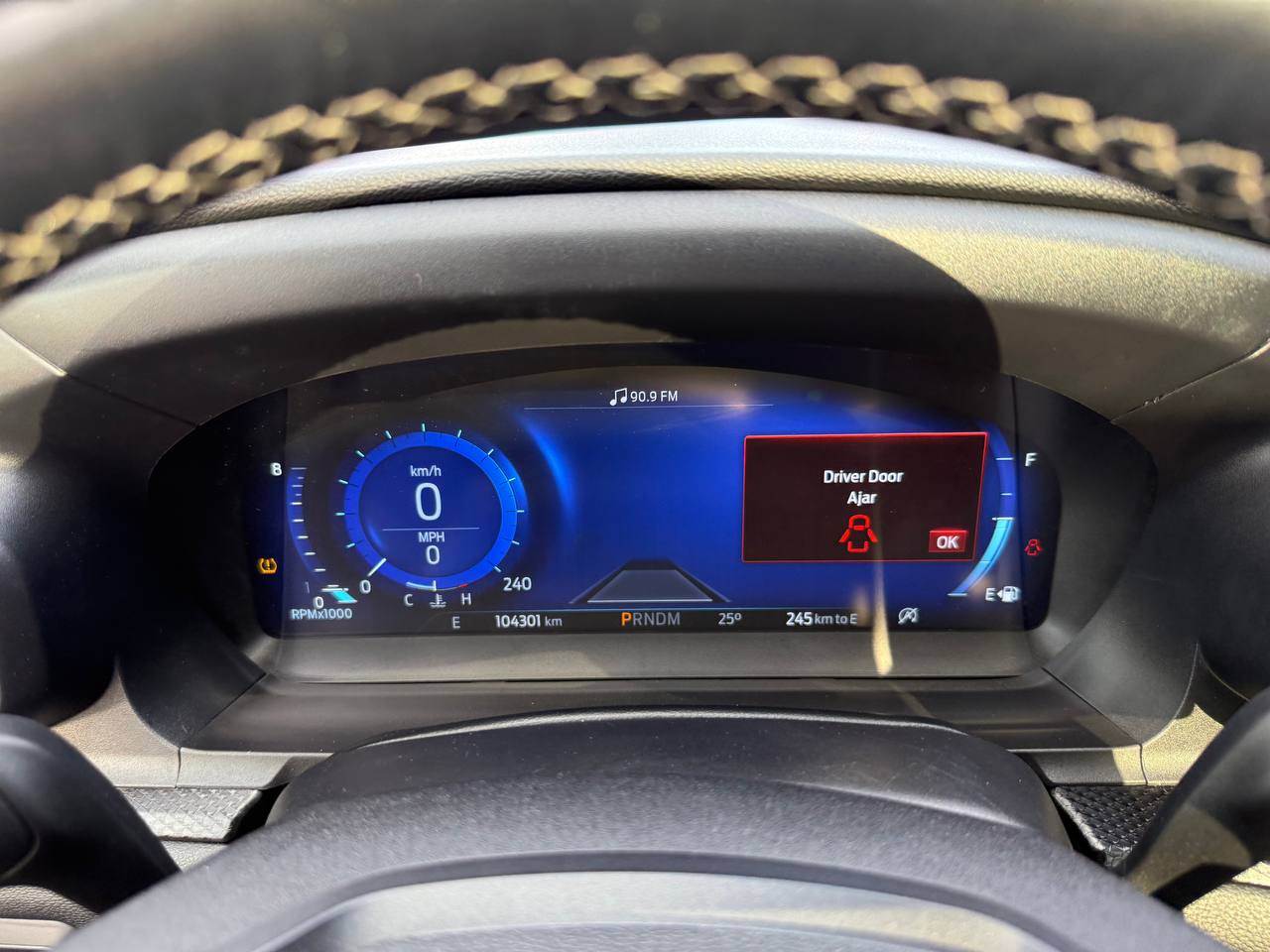 Ford Explorer - фото 33