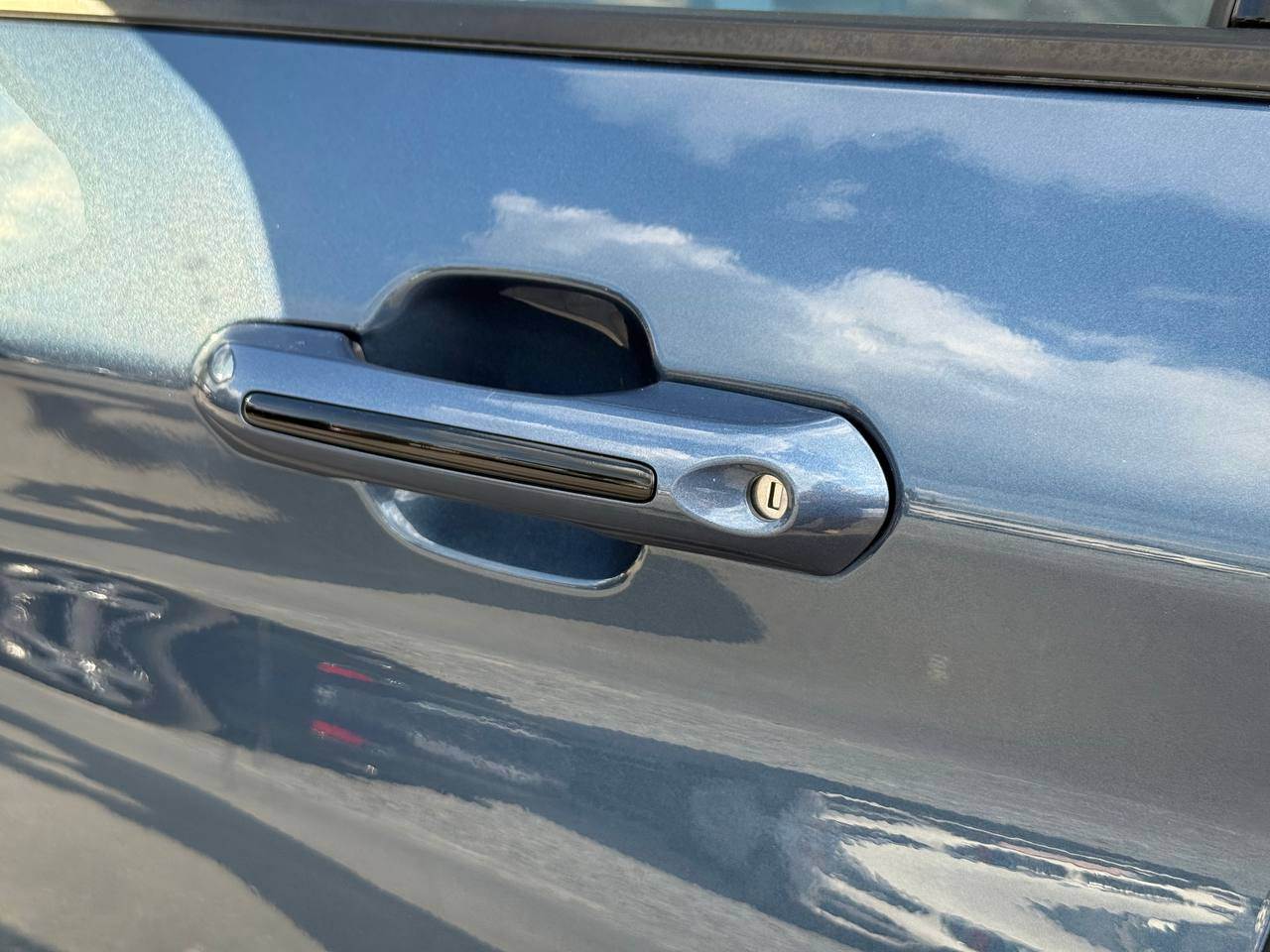 Ford Explorer - фото 19