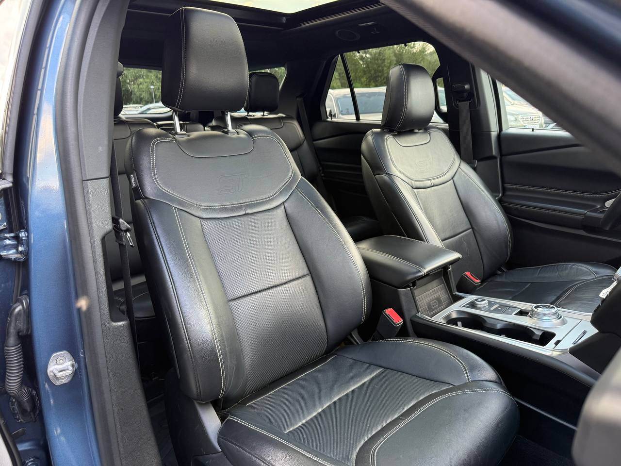 Ford Explorer - фото 66