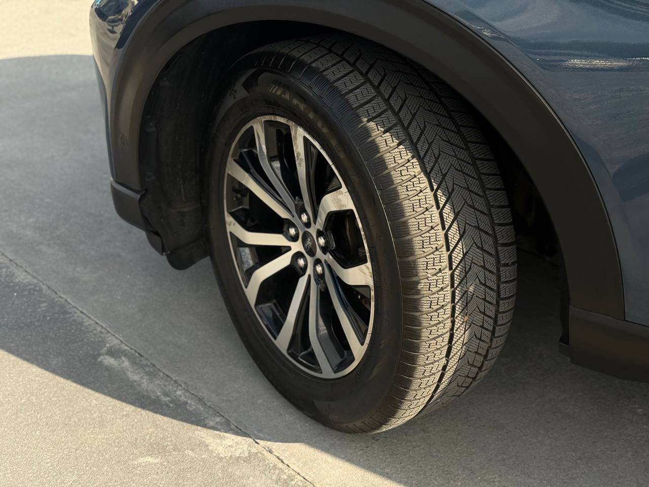 Ford Explorer - фото 4