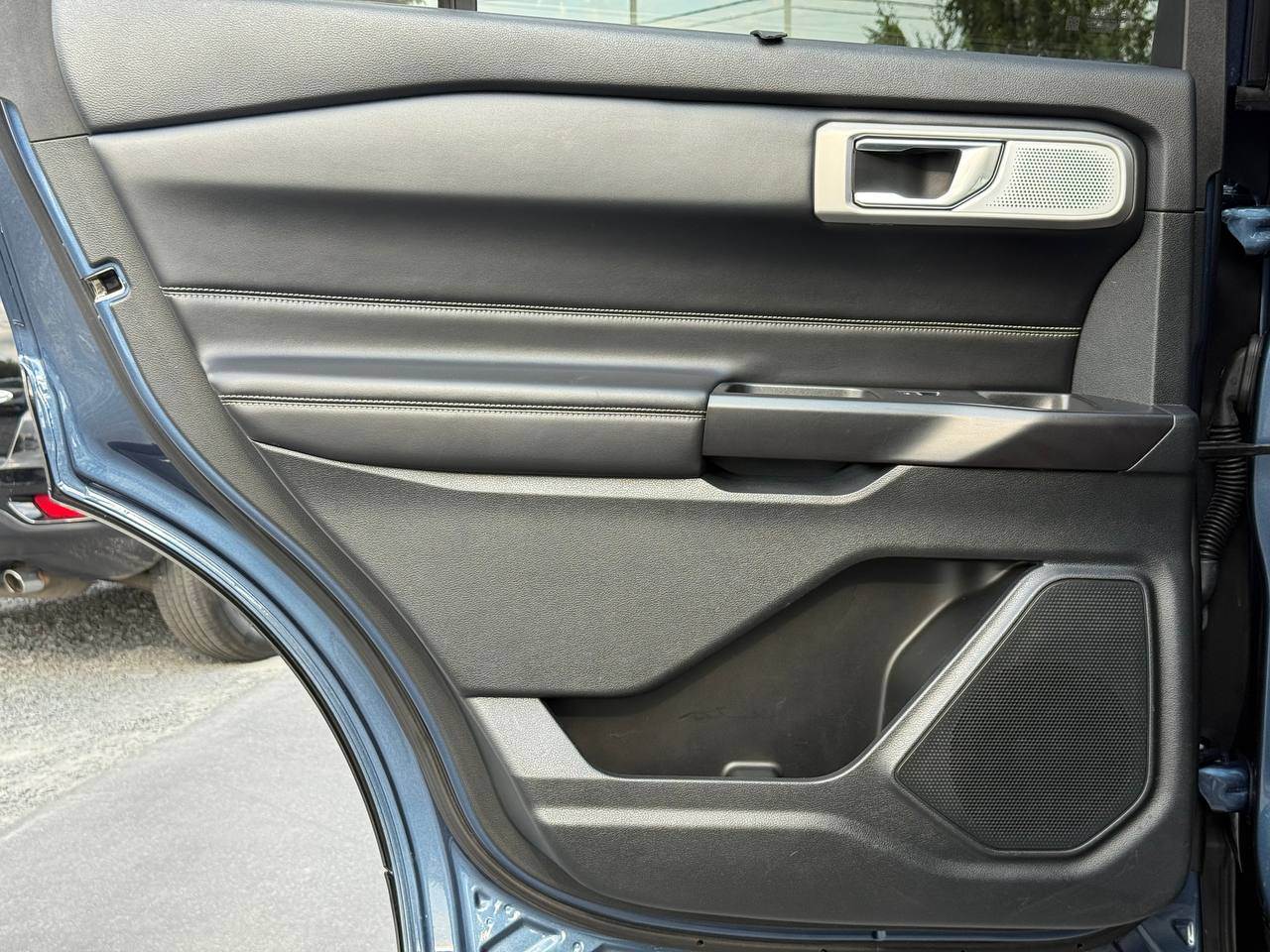 Ford Explorer - фото 43