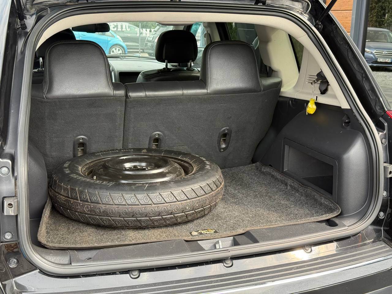 Jeep Compass - фото 48