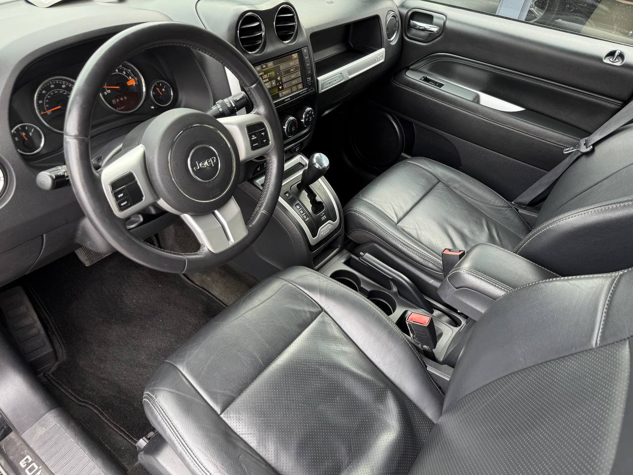 Jeep Compass - фото 16