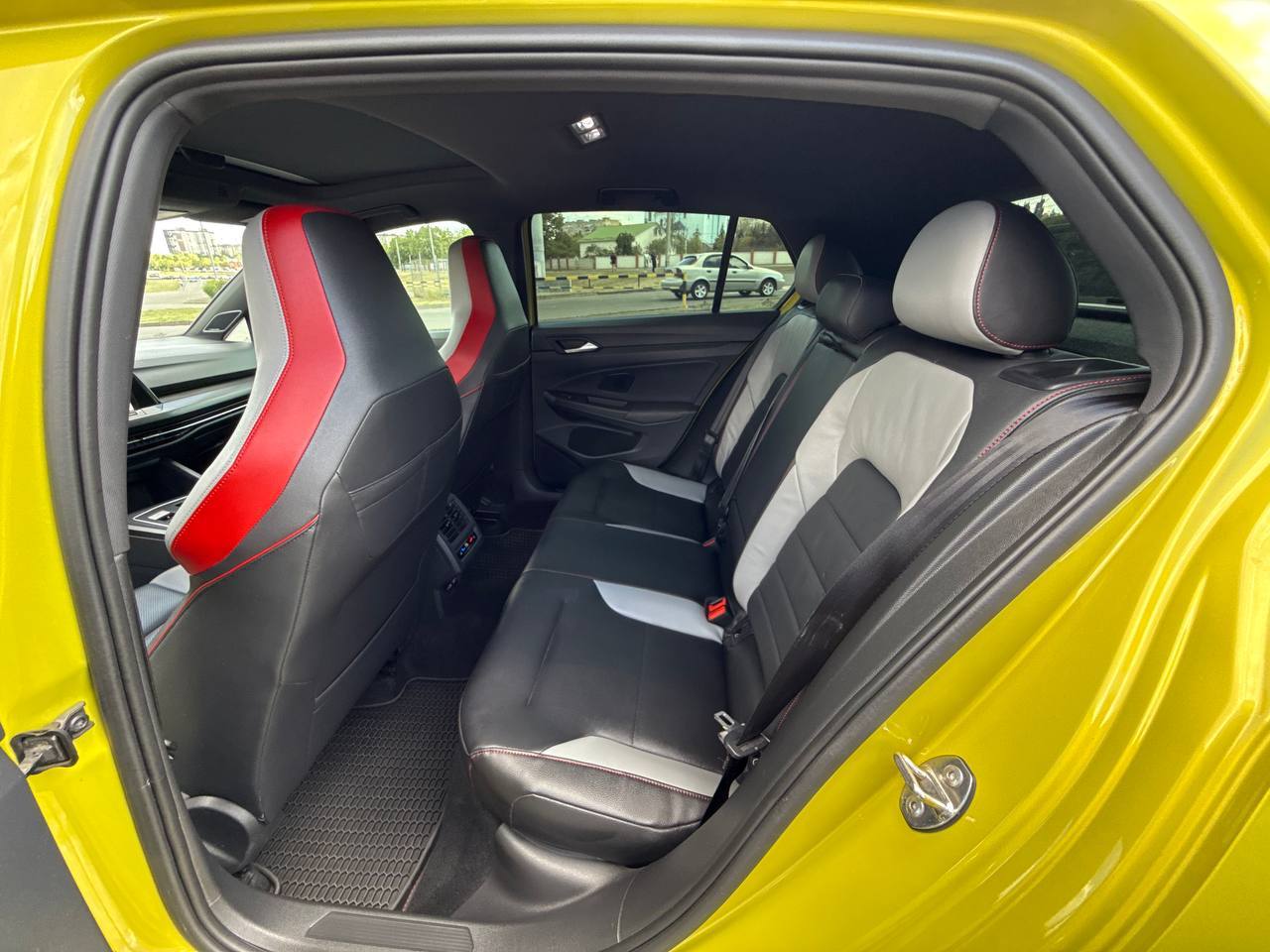 Volkswagen Golf GTI - фото 43