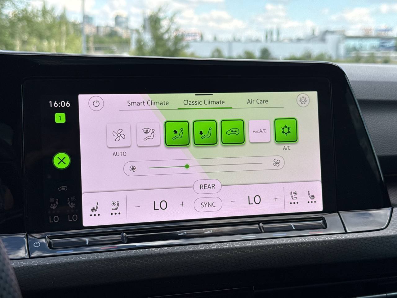 Volkswagen Golf GTI - фото 53