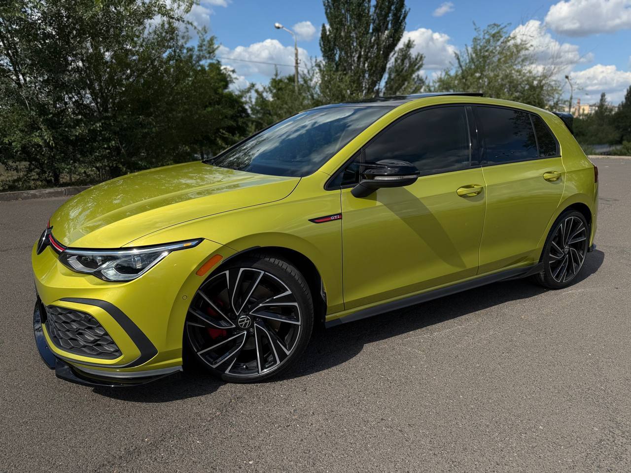 Volkswagen Golf GTI - фото 9