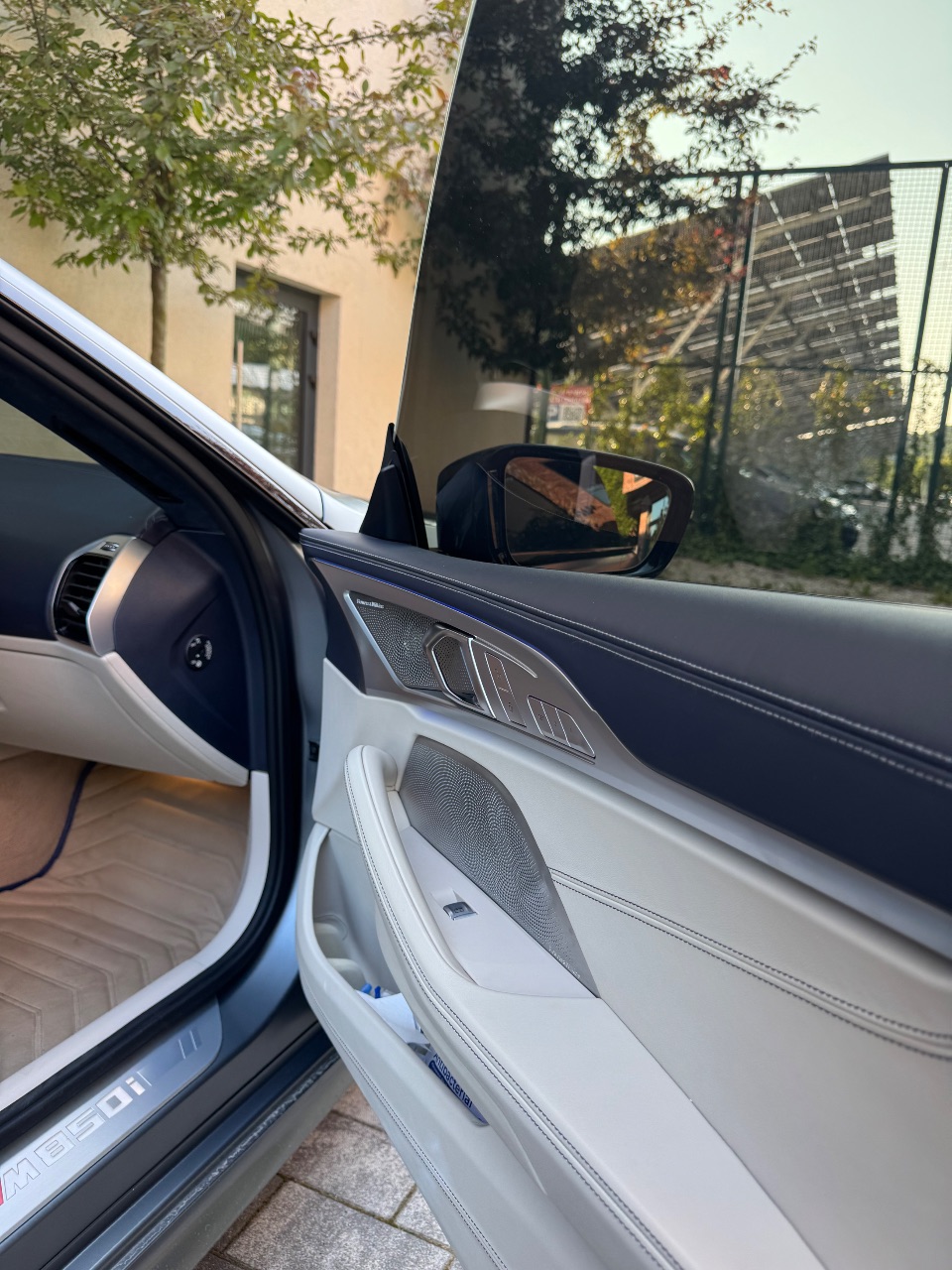 BMW 8 серії - фото 8