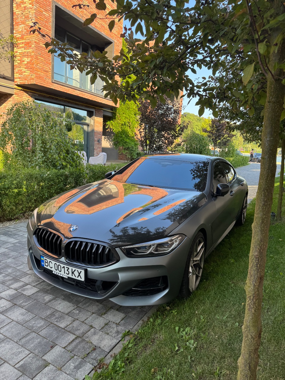 BMW 8 серії - фото 6