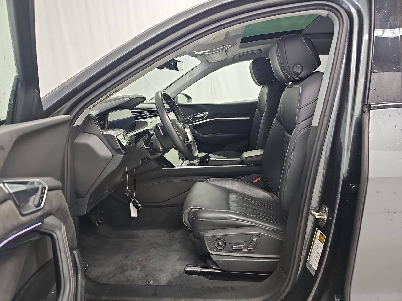 Audi e-tron Sportback - фото 5