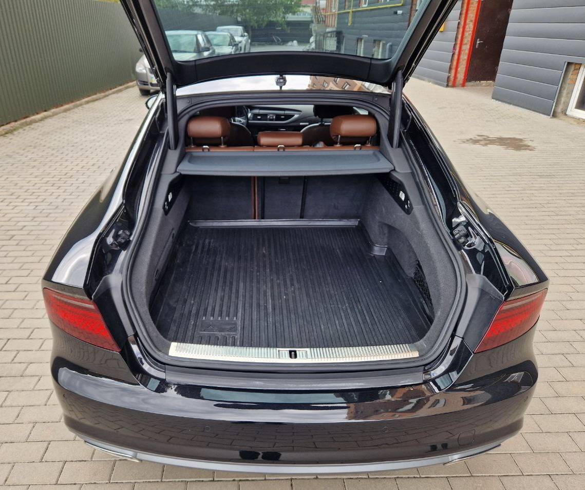 Audi A7 - фото 15