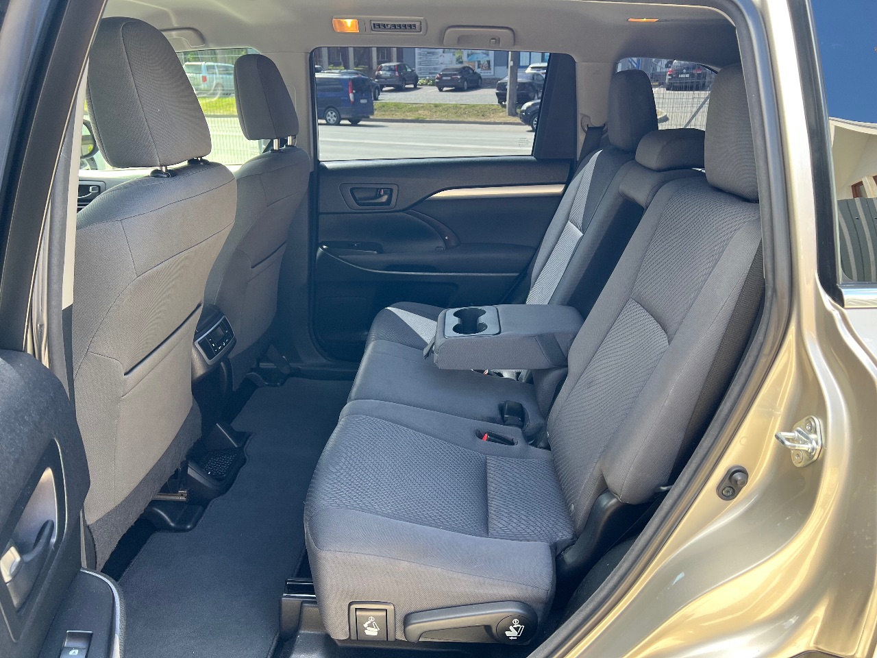 Toyota Highlander - фото 7