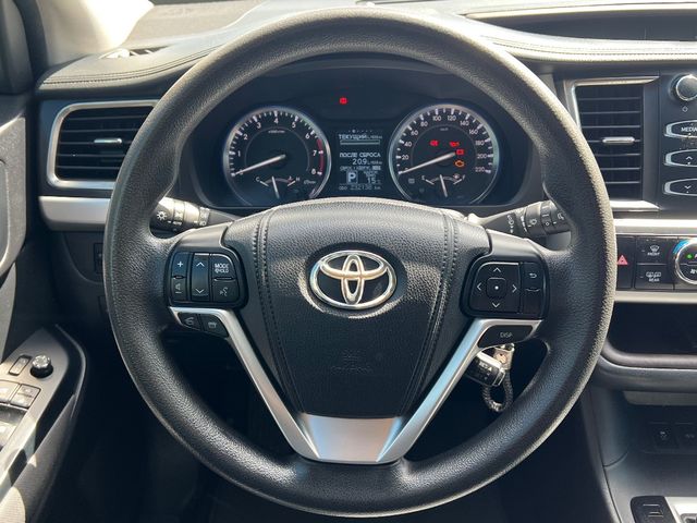 Toyota Highlander - фото 5