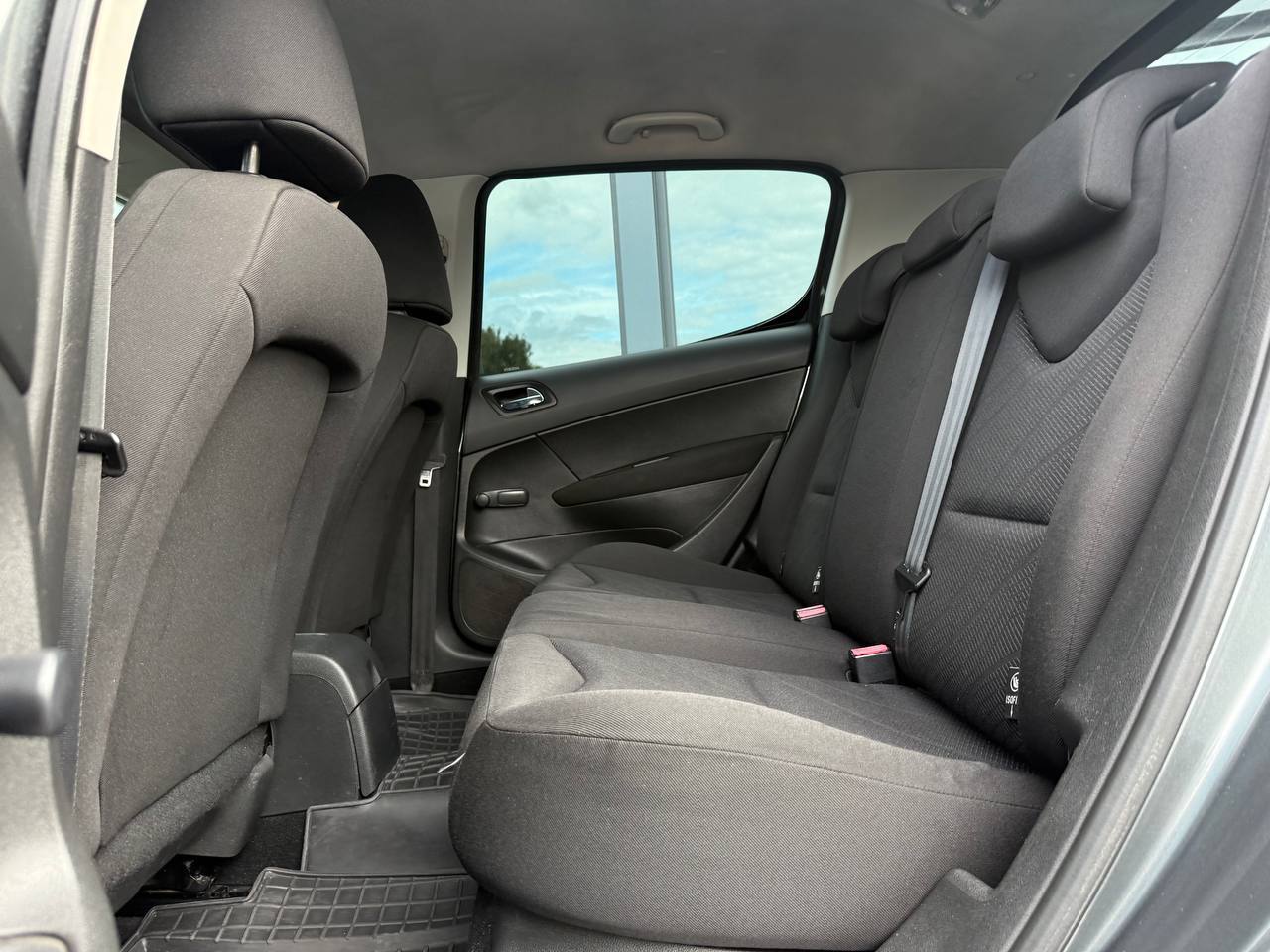 Peugeot 308 - фото 32