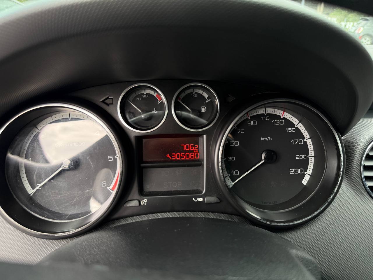 Peugeot 308 - фото 16