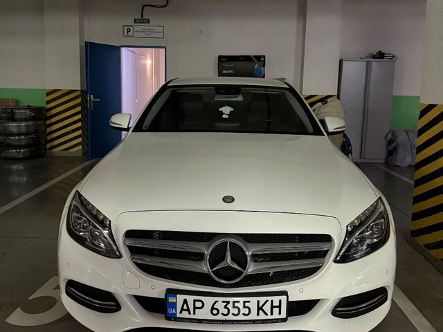 Mercedes-Benz C-Класс - зображення 1