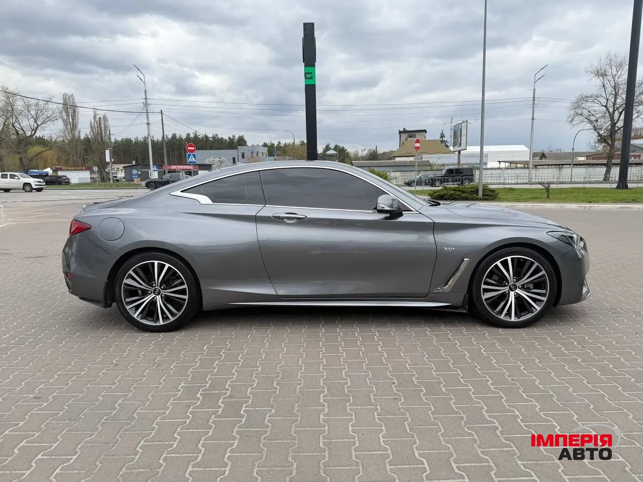 Infiniti Q60 - фото 8