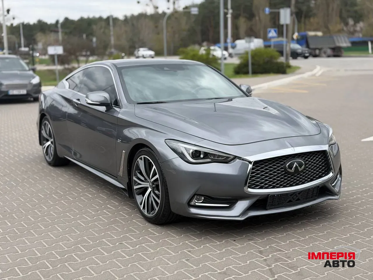 Infiniti Q60 - фото 3