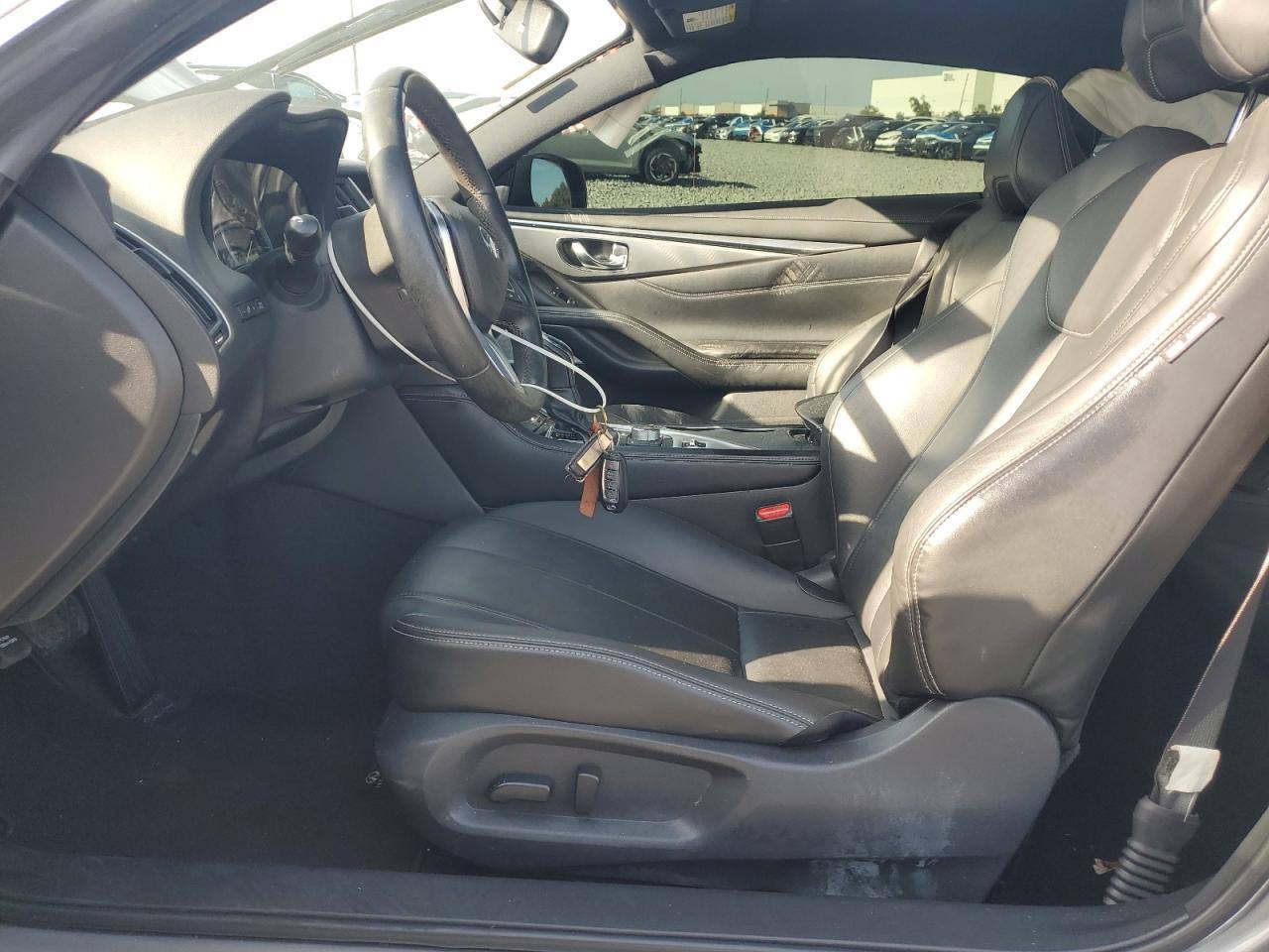 Infiniti Q60 - фото 9