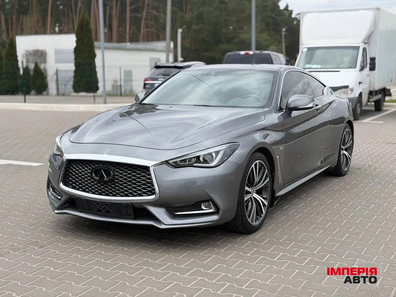 Infiniti Q60 - фото 1
