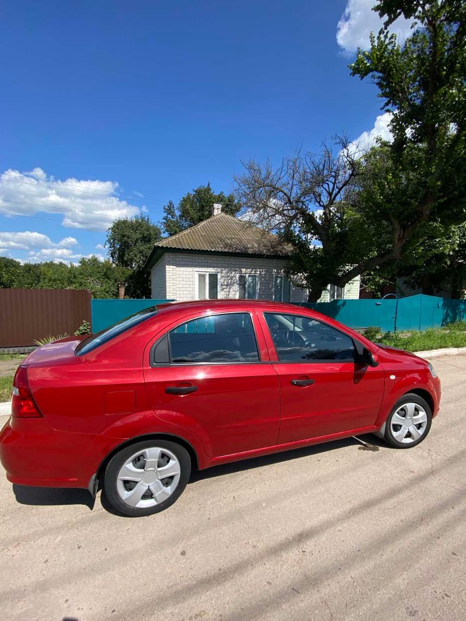 Chevrolet Aveo - фото 3