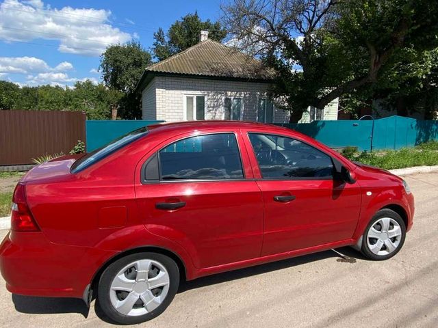 Chevrolet Aveo - фото 3