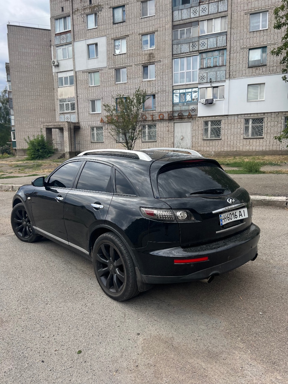 Infiniti FX - фото 3