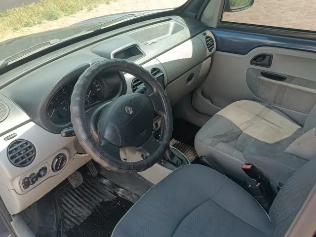 Renault Kangoo - фото 2