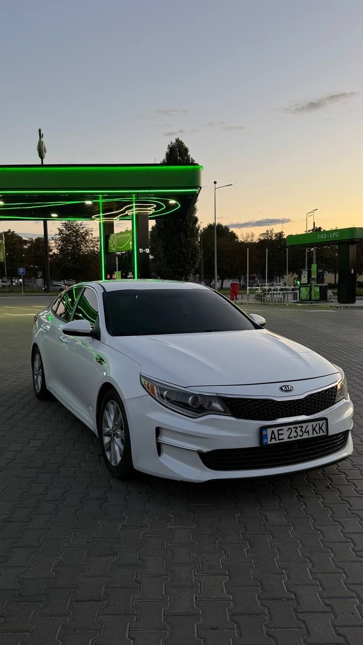 Kia Optima - фото 4