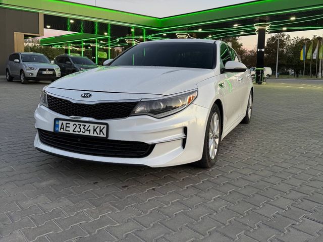 Kia Optima - фото 2