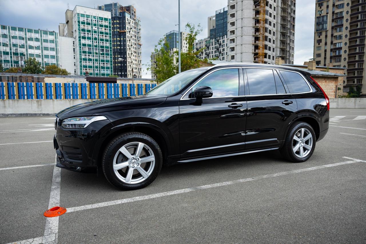 Volvo XC90 - фото 14
