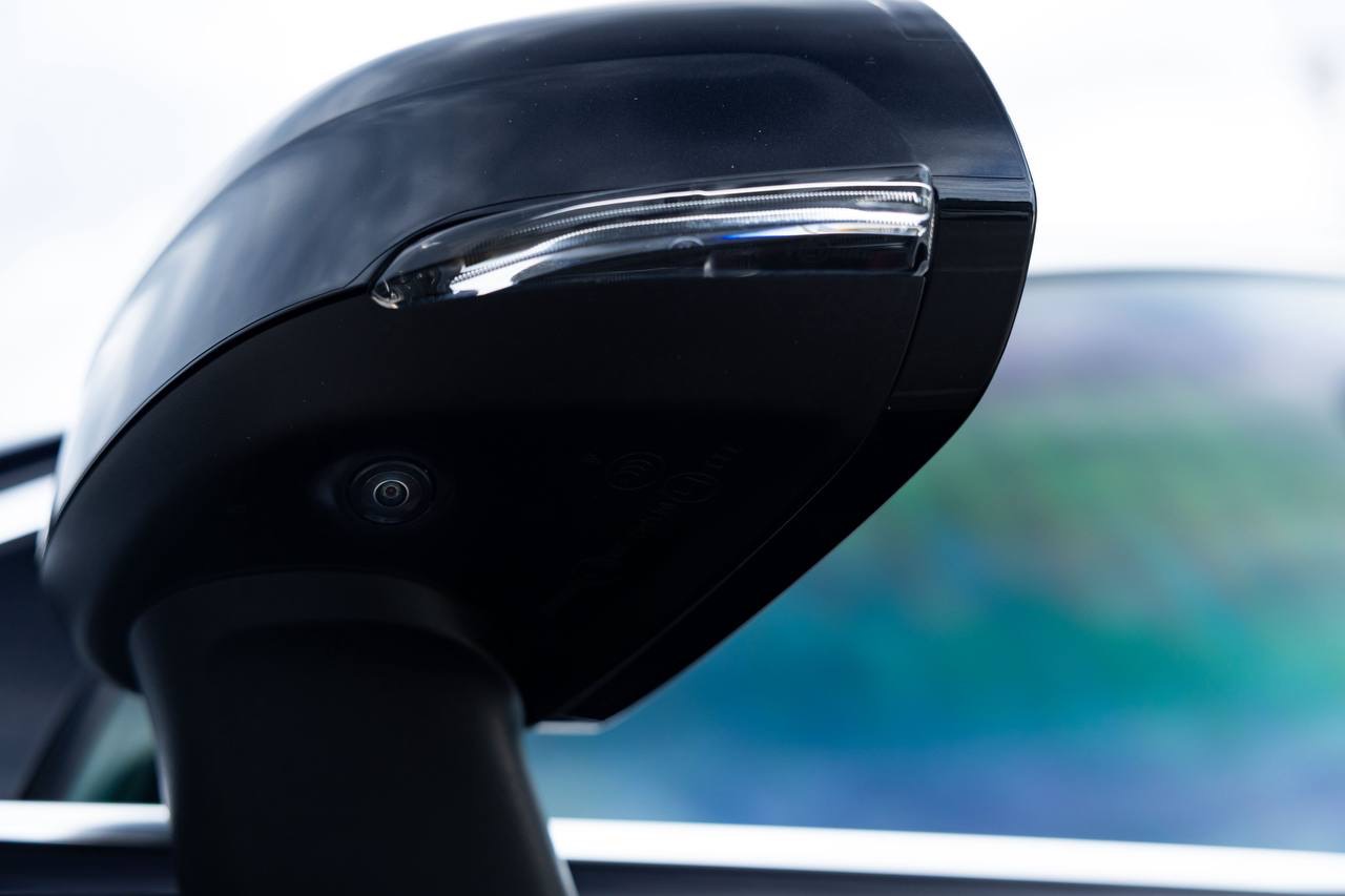 Volvo XC90 - фото 8