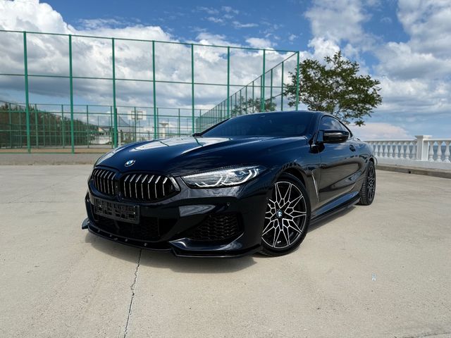 BMW 8 серії - зображення 2