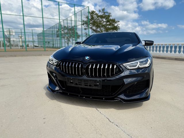 BMW 8 серії - зображення 3