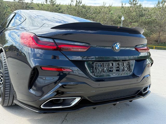 BMW 8 серії - зображення 4