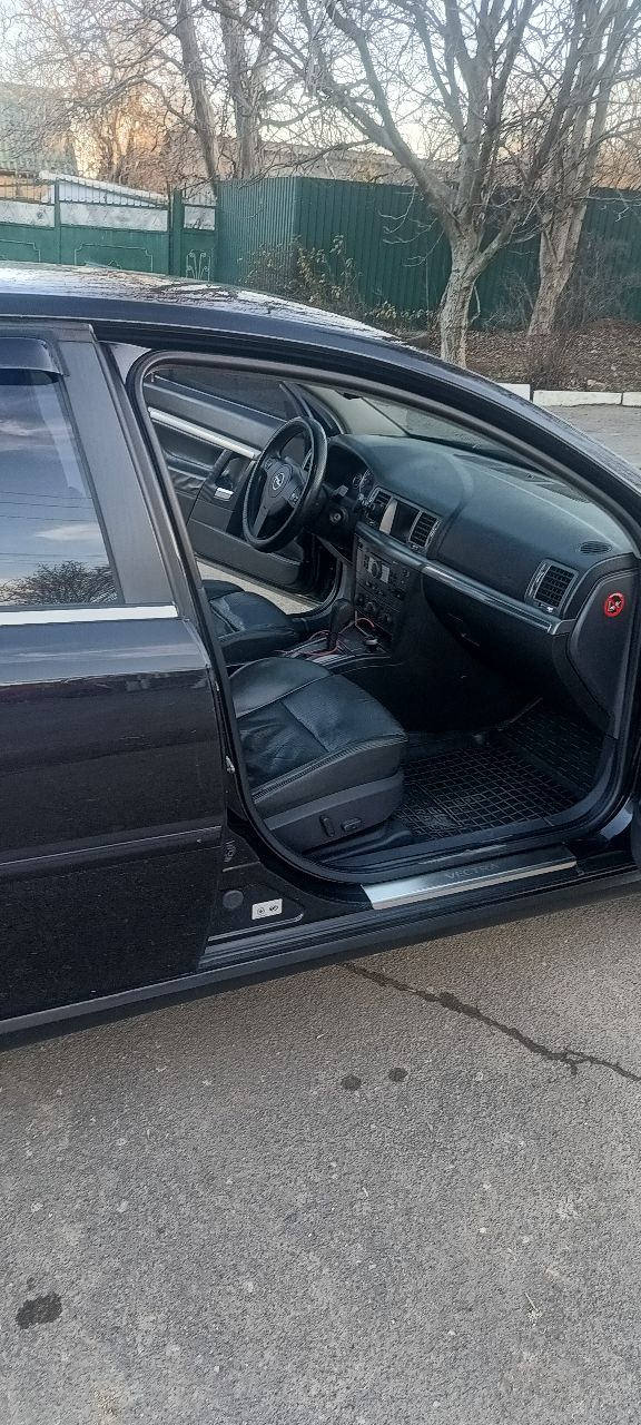 Opel Vectra - фото 5