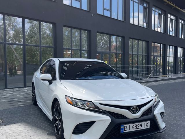 Toyota Camry 2020, Полтава, $26 000 - зображення 1