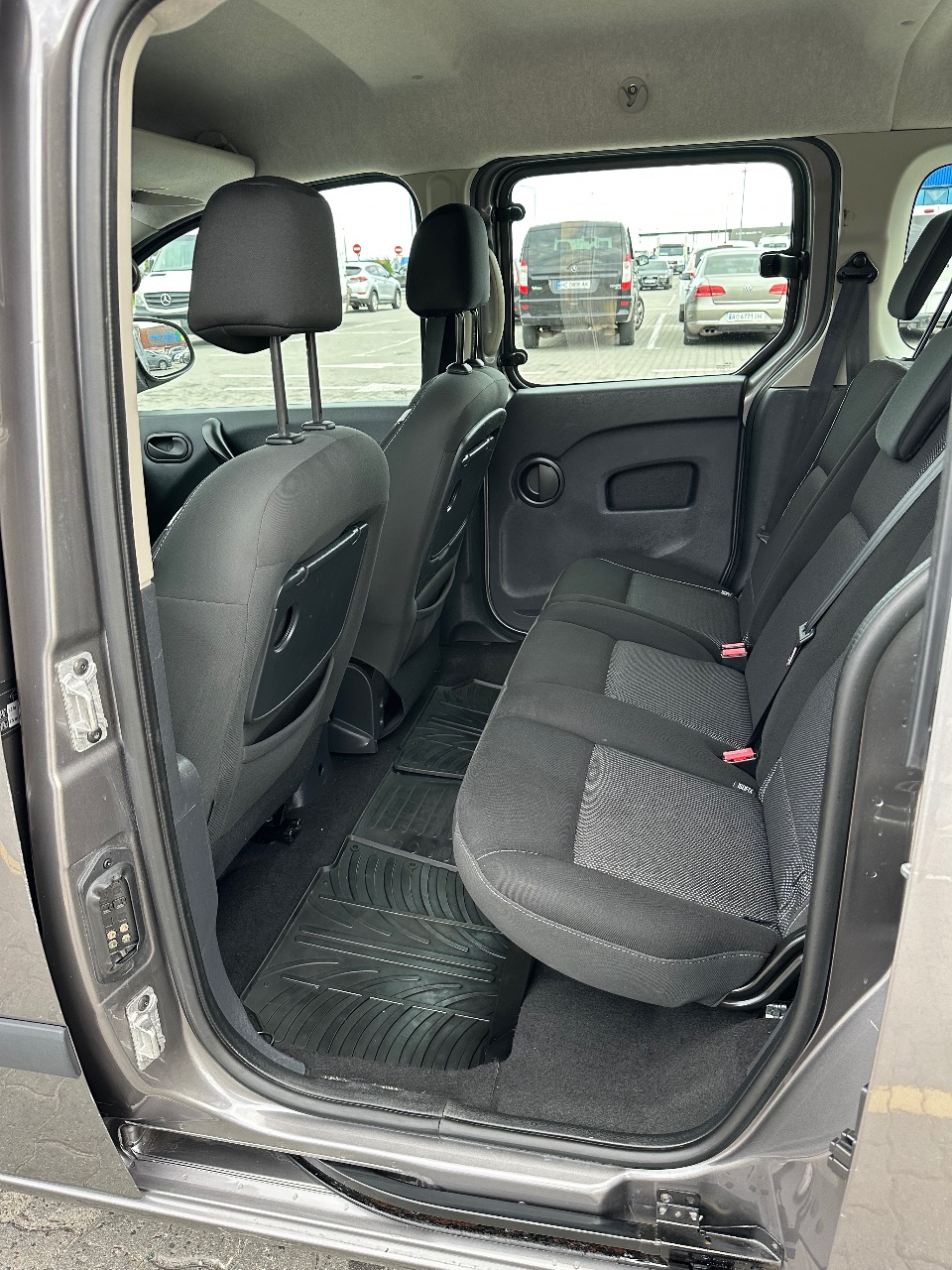 Renault Kangoo - фото 21