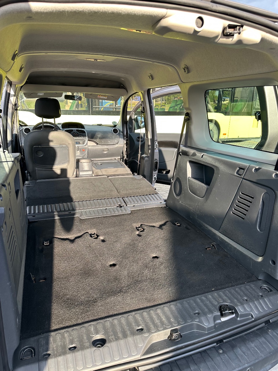 Renault Kangoo - фото 36