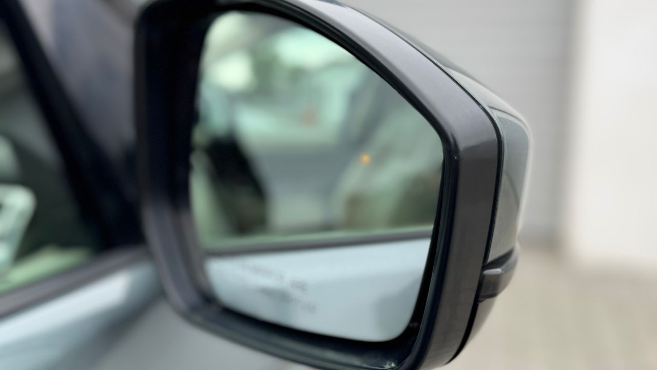 Land Rover Discovery Sport - фото 50