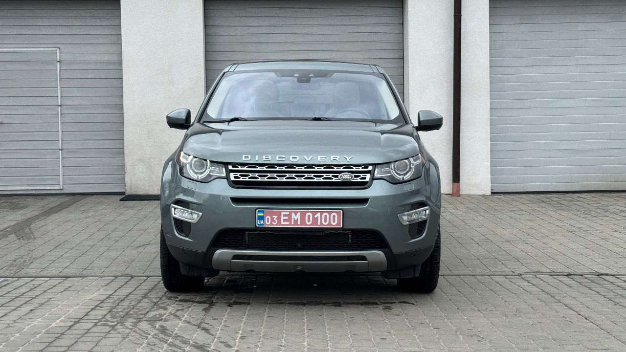 Land Rover Discovery Sport - фото 1