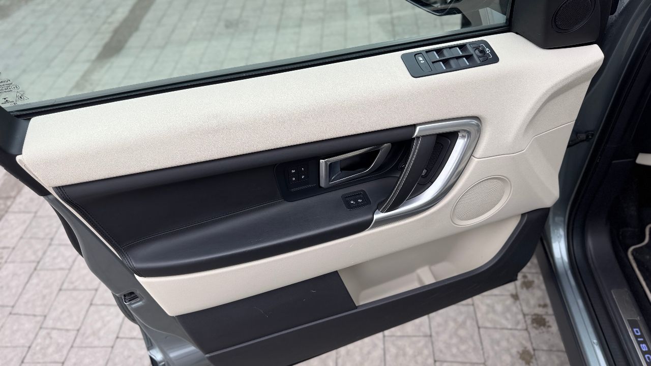 Land Rover Discovery Sport - фото 33