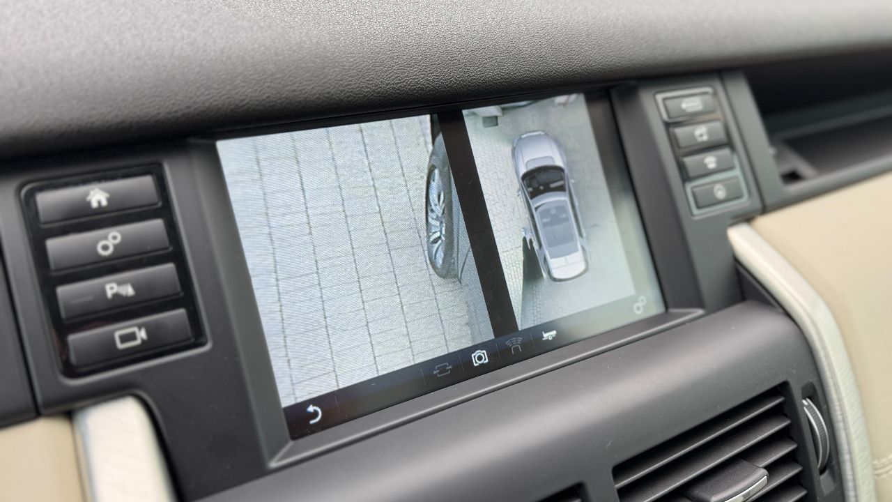 Land Rover Discovery Sport - фото 41