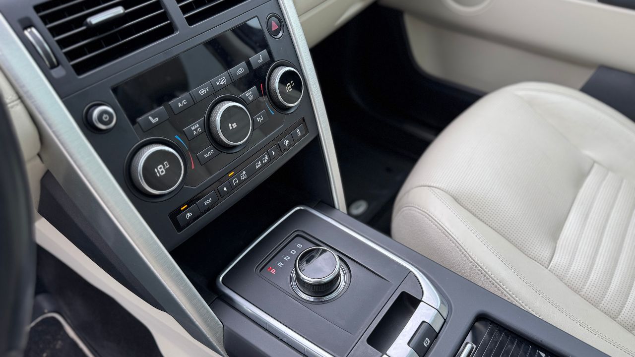 Land Rover Discovery Sport - фото 37