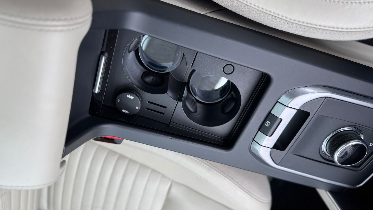 Land Rover Discovery Sport - фото 38