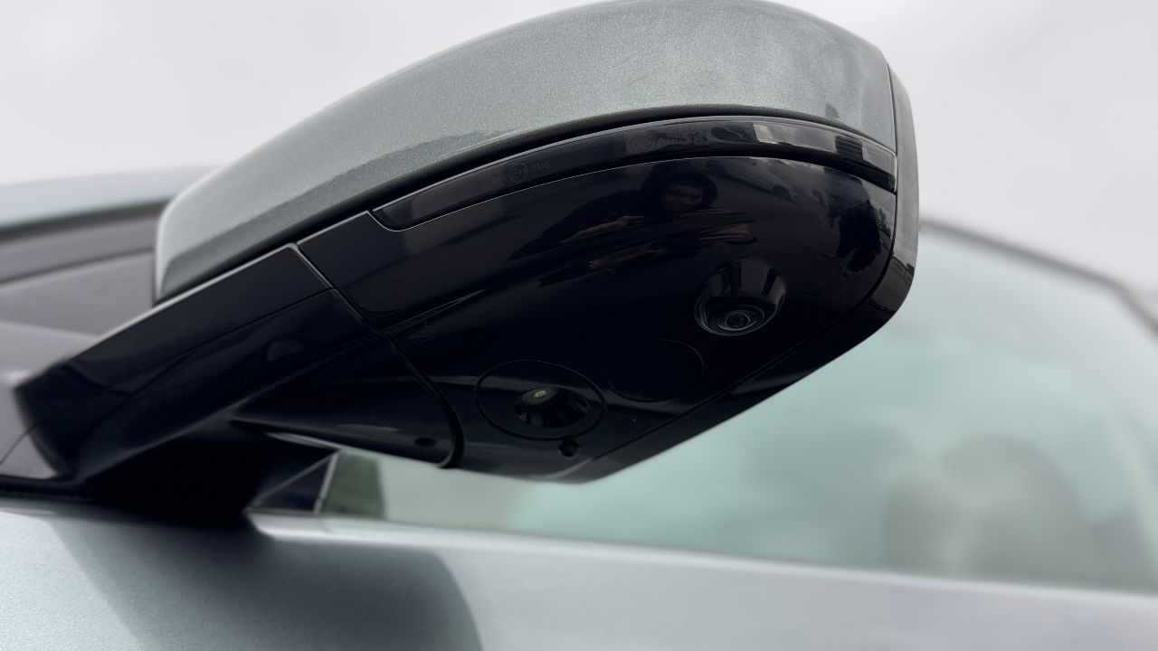 Land Rover Discovery Sport - фото 51