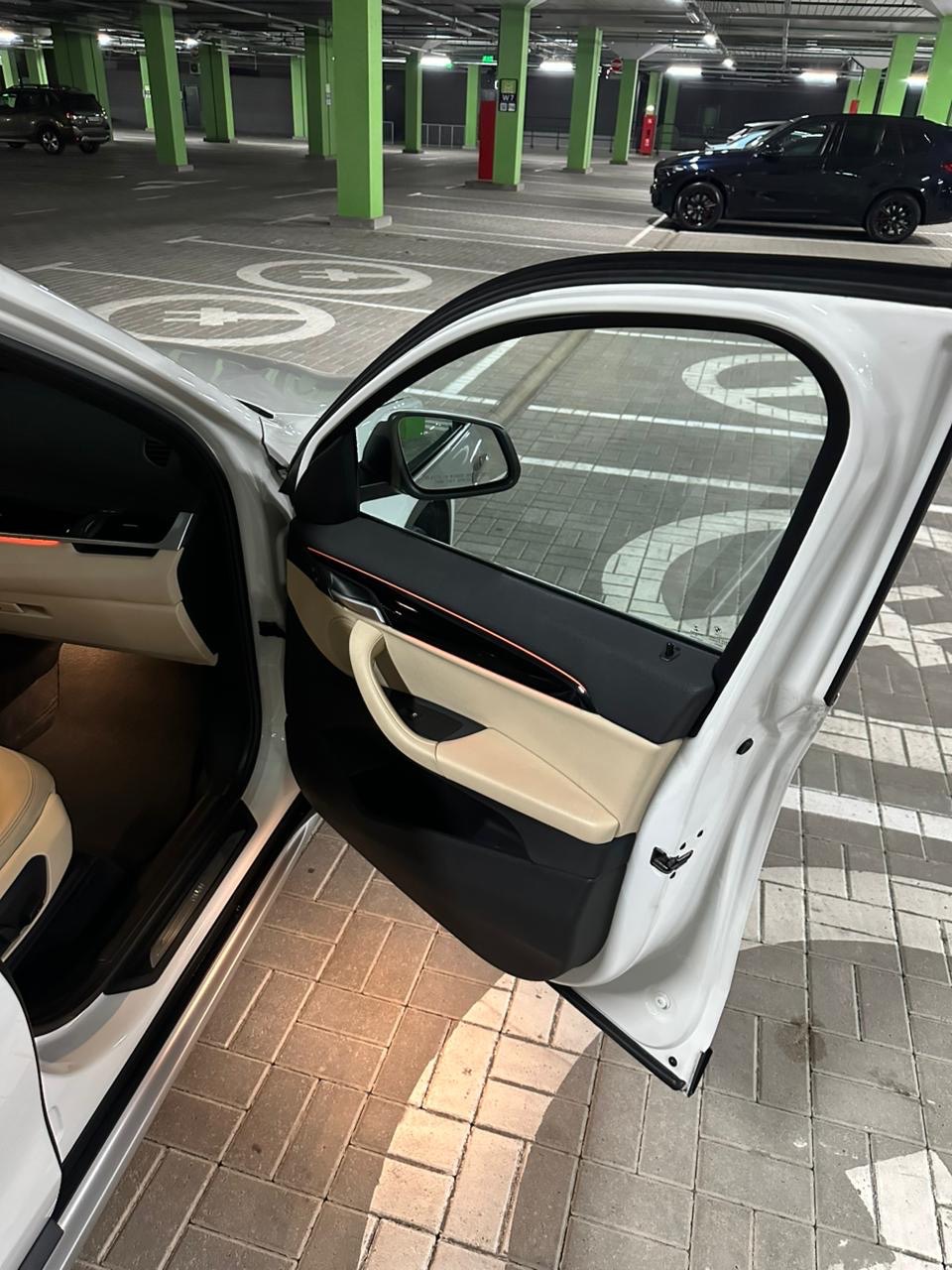 BMW X1 - фото 13