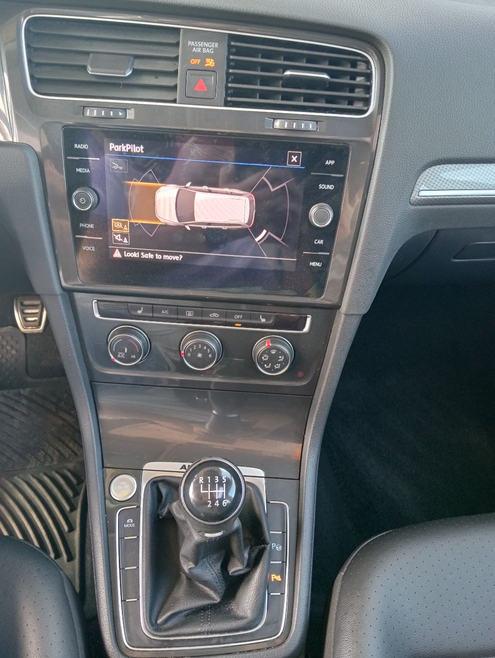 Volkswagen Golf - фото 14