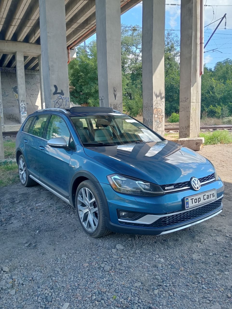 Volkswagen Golf - фото 3