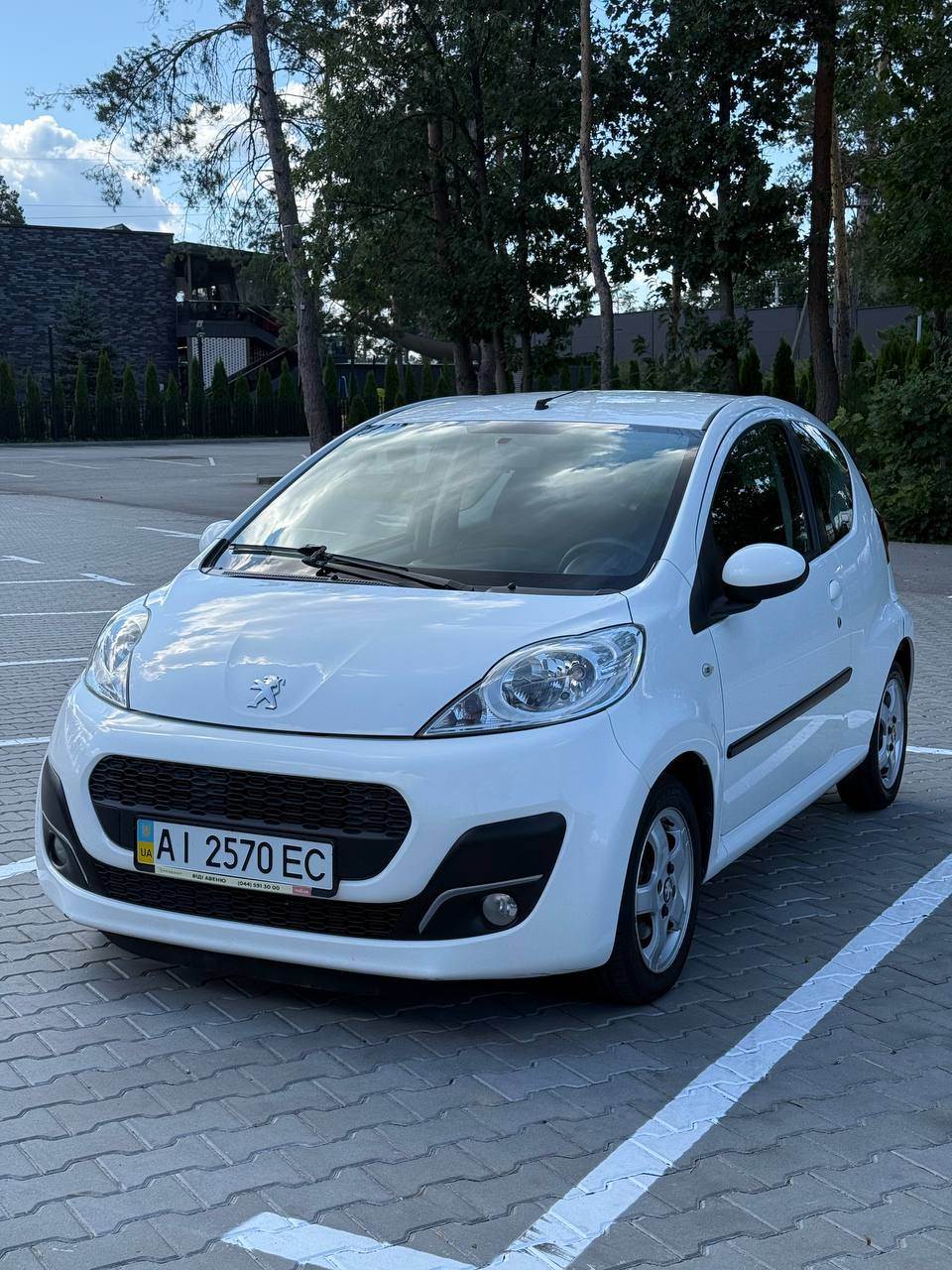 Peugeot 107 - фото 1